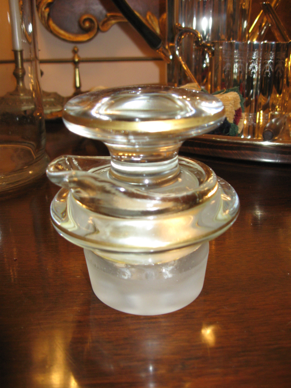 How Do I Unstick a Stuck Cobel Decanter Stopper Antiques Board