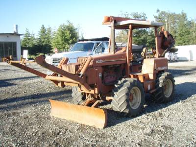 CONSTRUCTION Ditch Witch 8020JD Cable Plow Trencher