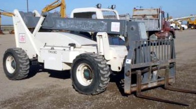 2000 TEREX TH528C 5,000 LB 4X4X4 TELESCOPIC FORKLIFT