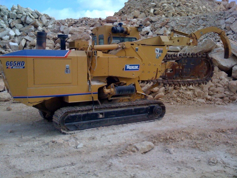Trencor Track Trencher 665HD Rock 665 HD Encl. Cab