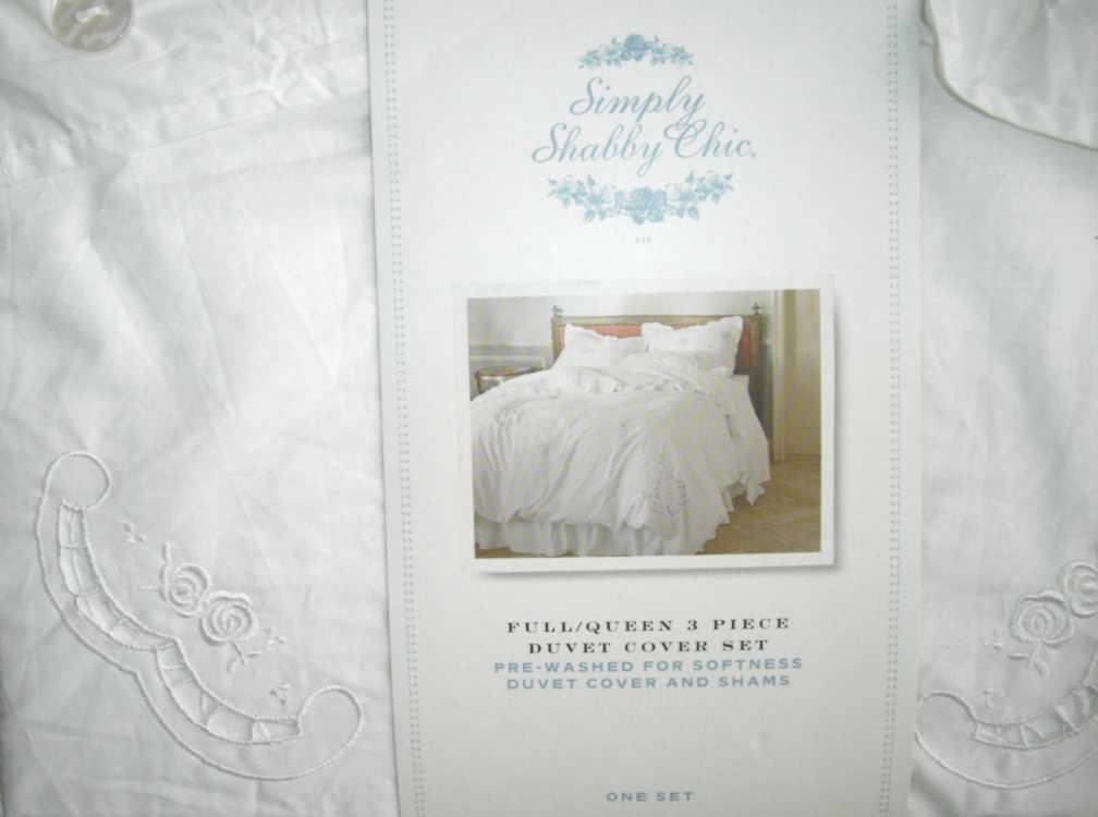 Simply SHABBY CHICRACHEL ASHWELL DUVET Snow White CutworkRoses