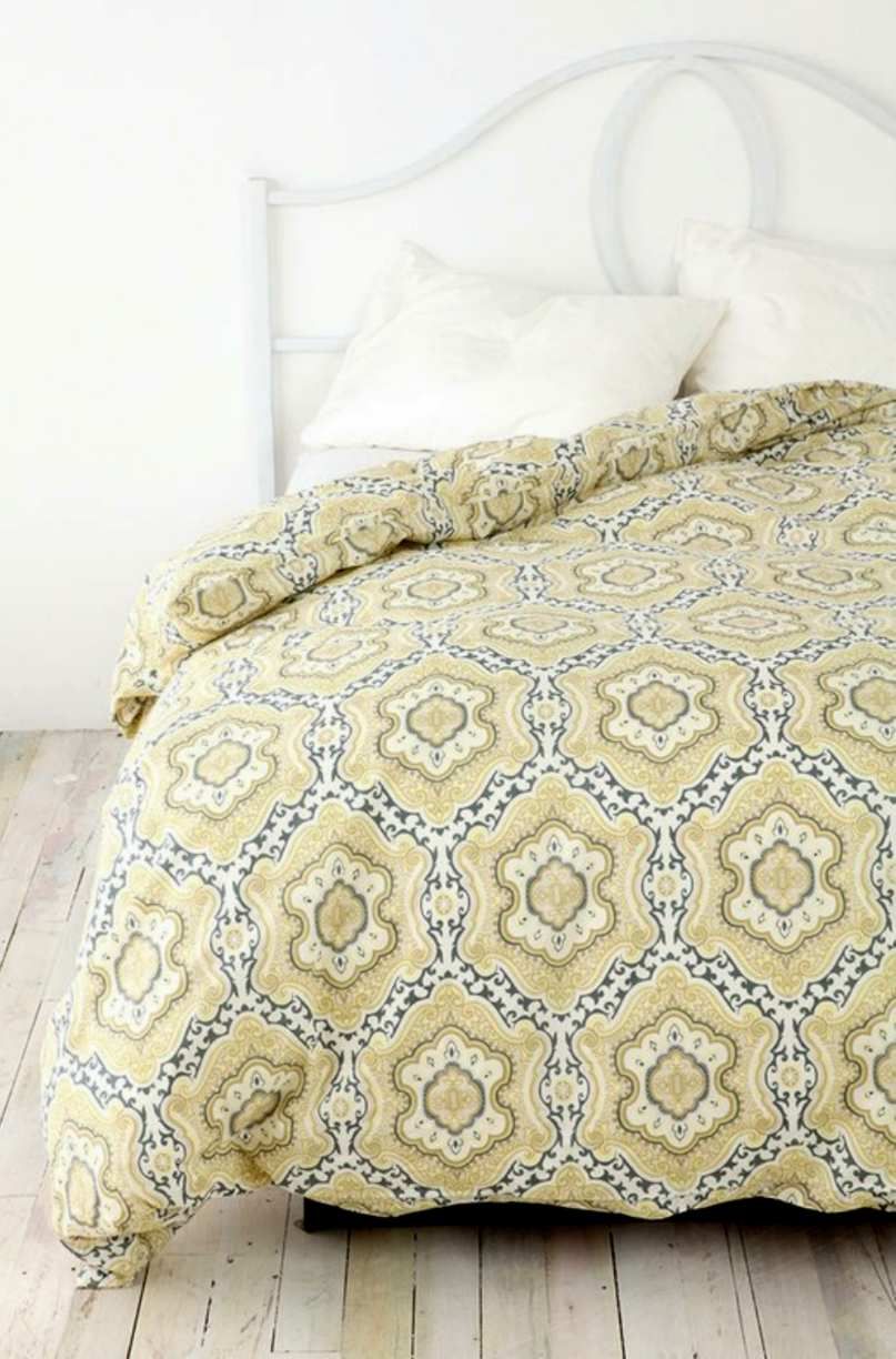 Urban Outfitters Bohemian Medallion DUVET Comforter Cvr YELLOW Slate