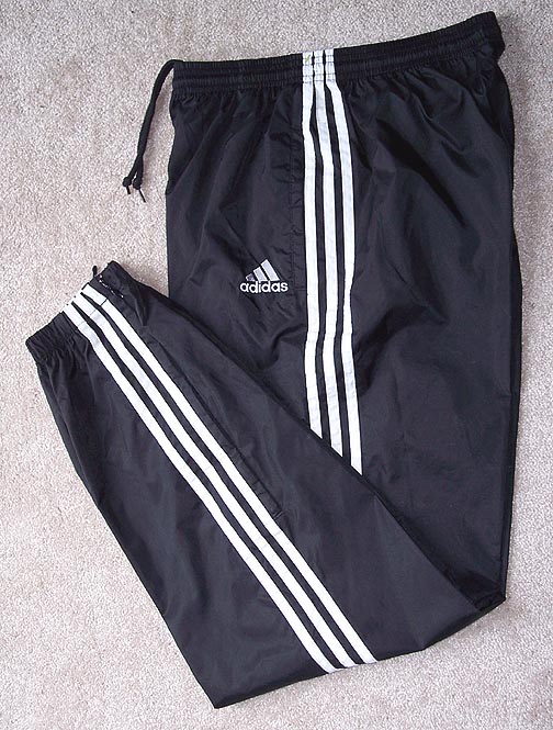 adidasblack3whitestripewindpantsa.jpg