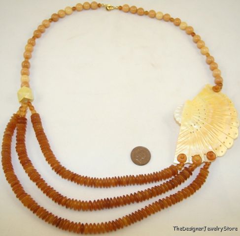 Vintage Art Deco Necklace natural stone and shell
