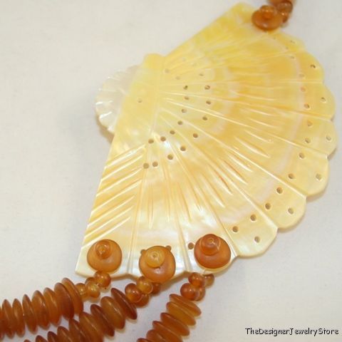 Vintage Art Deco Necklace natural stone and shell