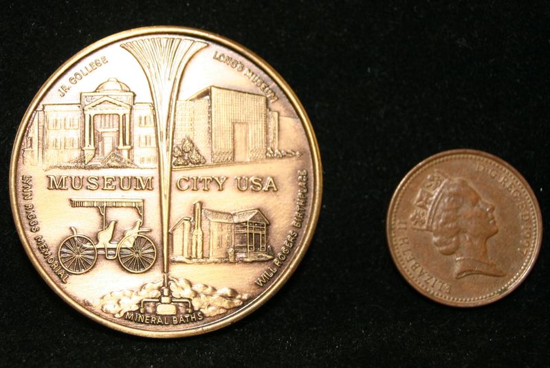 Vintage bronze Claremore museum city Oklahoma US medal