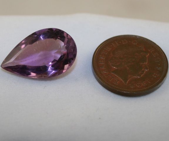 Faceted pear 13x21 Amethyst 11.1 ct Light purple am10