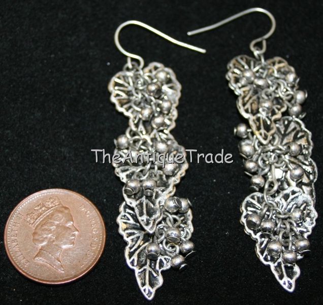 Vintage Jewelry Grape Vine shaped earrings sku1z