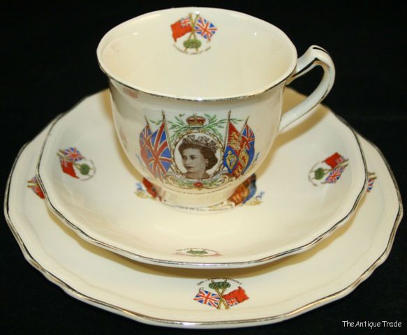 1953 Vintage Alfred Meakin porcelain Queen Elizabeth II Coronation Trio