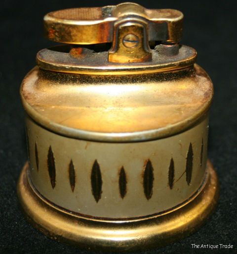 Vintage Rolstar made in England Art Deco table top lighter
