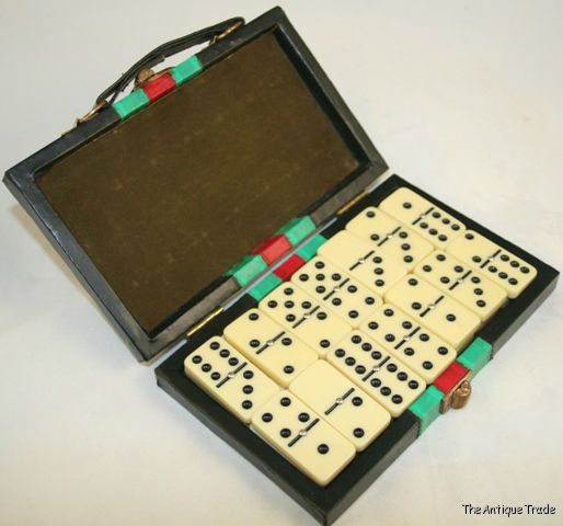 Vintage 1960s Domino Table Top Game in carrying case