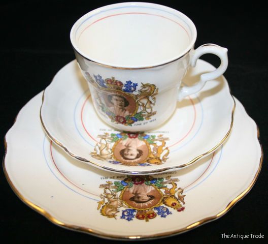 1953 Vintage Washington pottery porcelain Queen Elizabeth II Coronation Trio