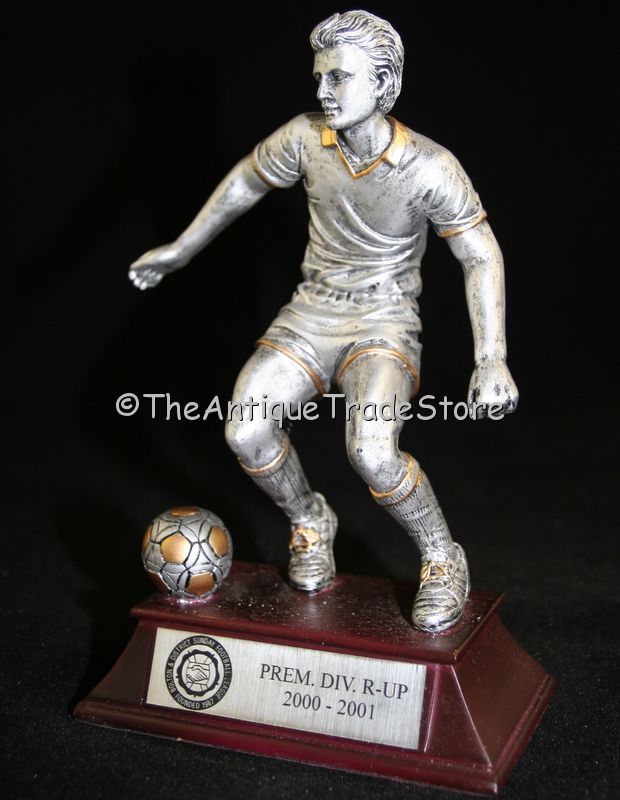 Football Bolton prem div 2000 01 Trophy  figurine