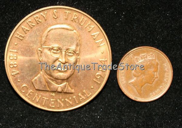 Vintage bronze USA President Harry S Truman medal