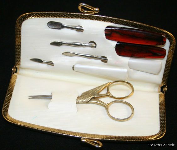 Vintage 60s suede clutch manicure sett