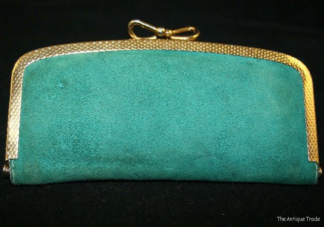 Vintage 60s suede clutch manicure sett