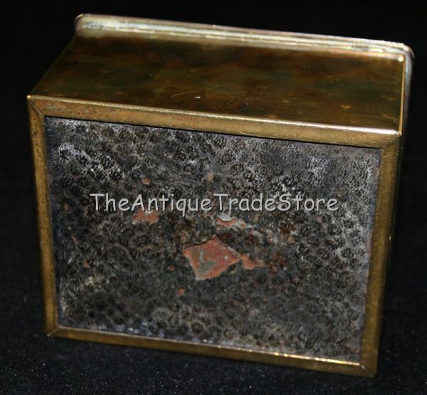 Antique British made Tobacco snuff box with hinged lid