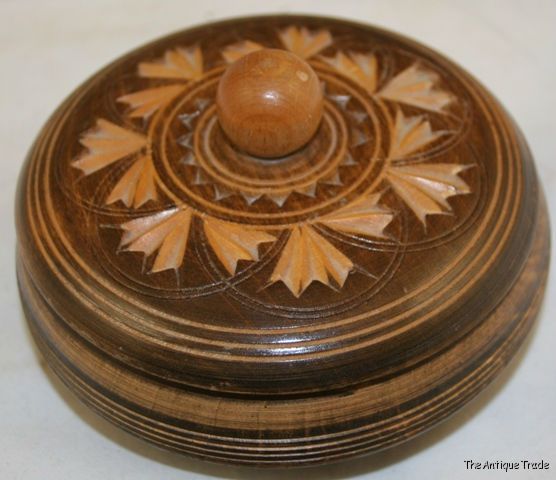 Vintage carved wood round trinket Box