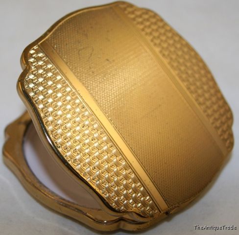 Vintage British Art Deco powder compact yellow metal