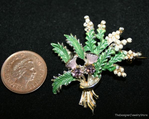 Vintage Jewelry Scottish Thistle  pin brooch  je33