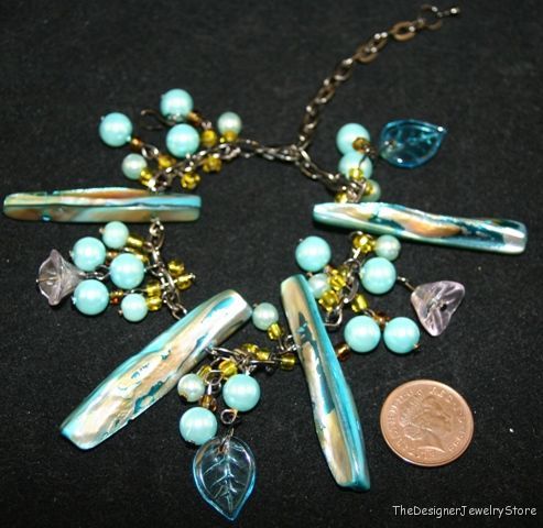 Vintage fashion Jewelry charm bracelet glass shell je37