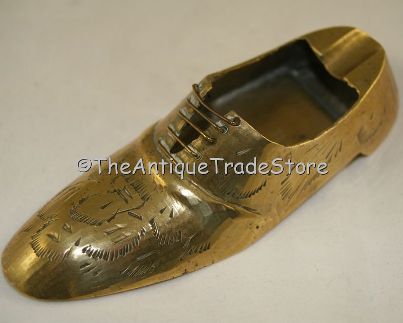 Vintage hot cast brass Shoe shaped Ashtray