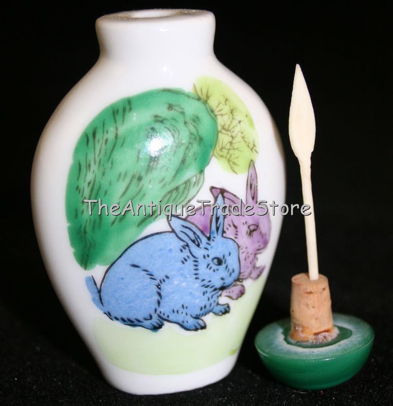 Vintage oriental porcelain painted rabbit Snuff bottle