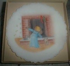 1984 Fenton Christmas Fantasy Series Hand Painted Plate