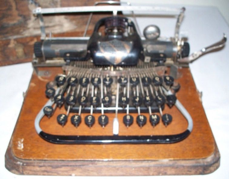 Blickensderfer 7 Typewriter