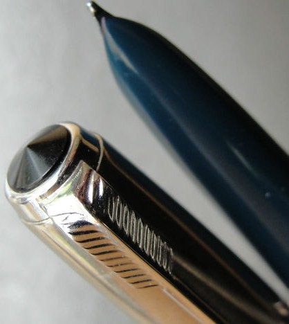 Blue Black Jeweled Parker 51 Aerometric Fountain Pen Octanium B Nib