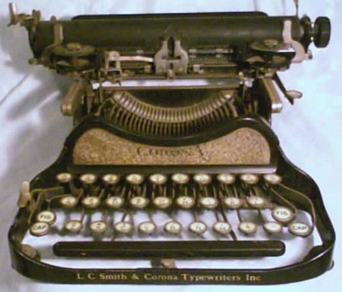 Corona Special Model 3 Gold Panel Typewriter