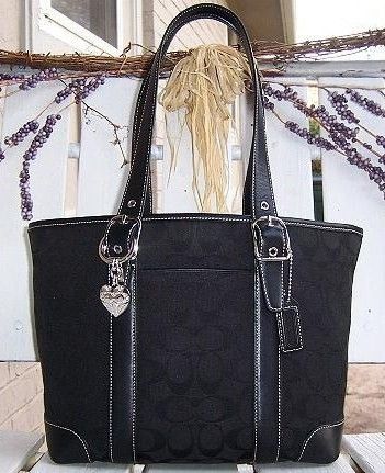 Coach Black Signature LG Market Shoulder Tote