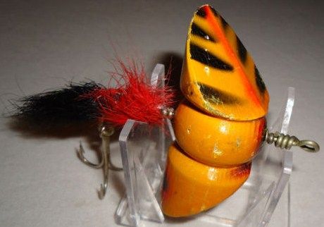 Collectible Old South Bend Whirl-Oreno Wood Fishing Lure