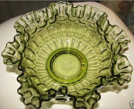 Fenton Green Glass Thumbprint 8 inch bowl ruffled rim