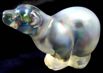 Fenton White Iridescent Polar Bear