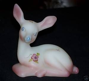 Fenton Berries and Blossoms White Satin Fawn