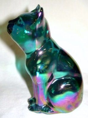 Fenton Curious Cat Spruce Carnival Undercorated 1999