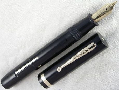 Huge Sheaffer Lifetime Flat Top Oversize Classic Black & Gold