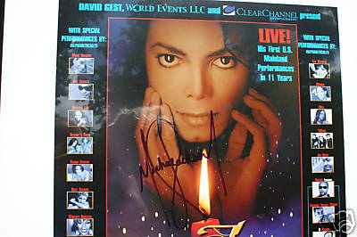 Michael Jackson Authentic Autograph Picture close up
