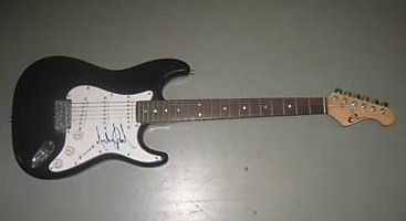 Michael jackson Signed Autograph Guitar
