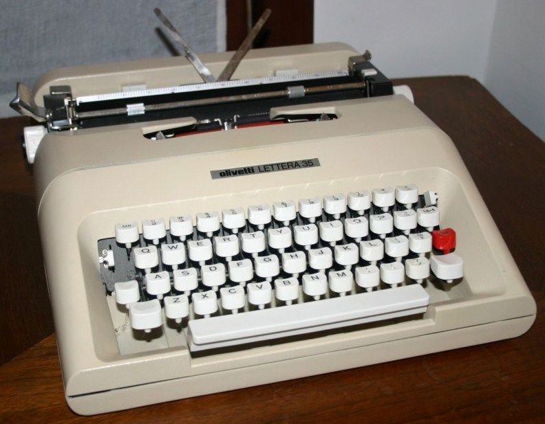 Olivetti Lettera 35 Portable