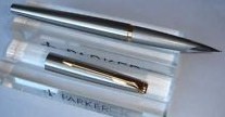 Parker 50 Falcon Flighter Fountain Pen w/Gold Plated Trim Parker 50 Falcon Flighter Fountain Pen w/Gold Plated Trim