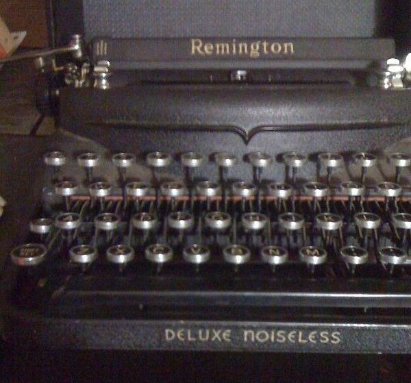Pre-WWII Remington Deluxe Noiseless