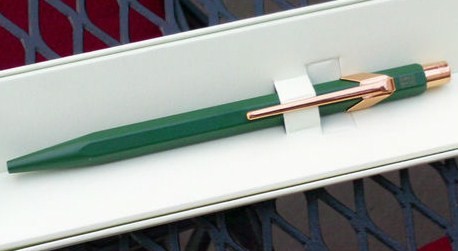 Rolex Pen Made by Caran D' Ache Blue Ink Green w Gold clip Swiss Rolex Pen Made by Caran D' Ache Blue Ink Green w Gold clip Swiss