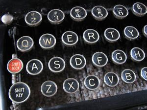Remington 5 Antique typewriter close up Keys