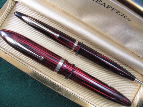 Sheaffer Red Striated Oversize Lever Fill Balance Fountain Pen