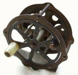 Vintage 1920s J.C. Higgins Model 319 Trough Fishing Reel Vintage 1920s J.C. Higgins Model 319 Trough Fishing Reel