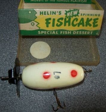 Vintage Helin Fishcake 7 Lure White-Red w/Box Vintage Helin Fishcake 7 Lure White-Red w/Box