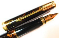 Vintage Parker Premiere Fountain Pen/Chinese Laque s18K Vintage Parker Premiere Fountain Pen/Chinese Laque s18K