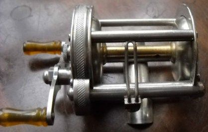 Vintage Pflueger Summit Casting Reel Vintage Pflueger Summit Casting Reel